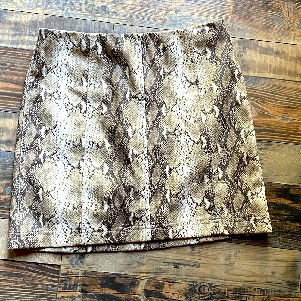Honey Belle mini skirt